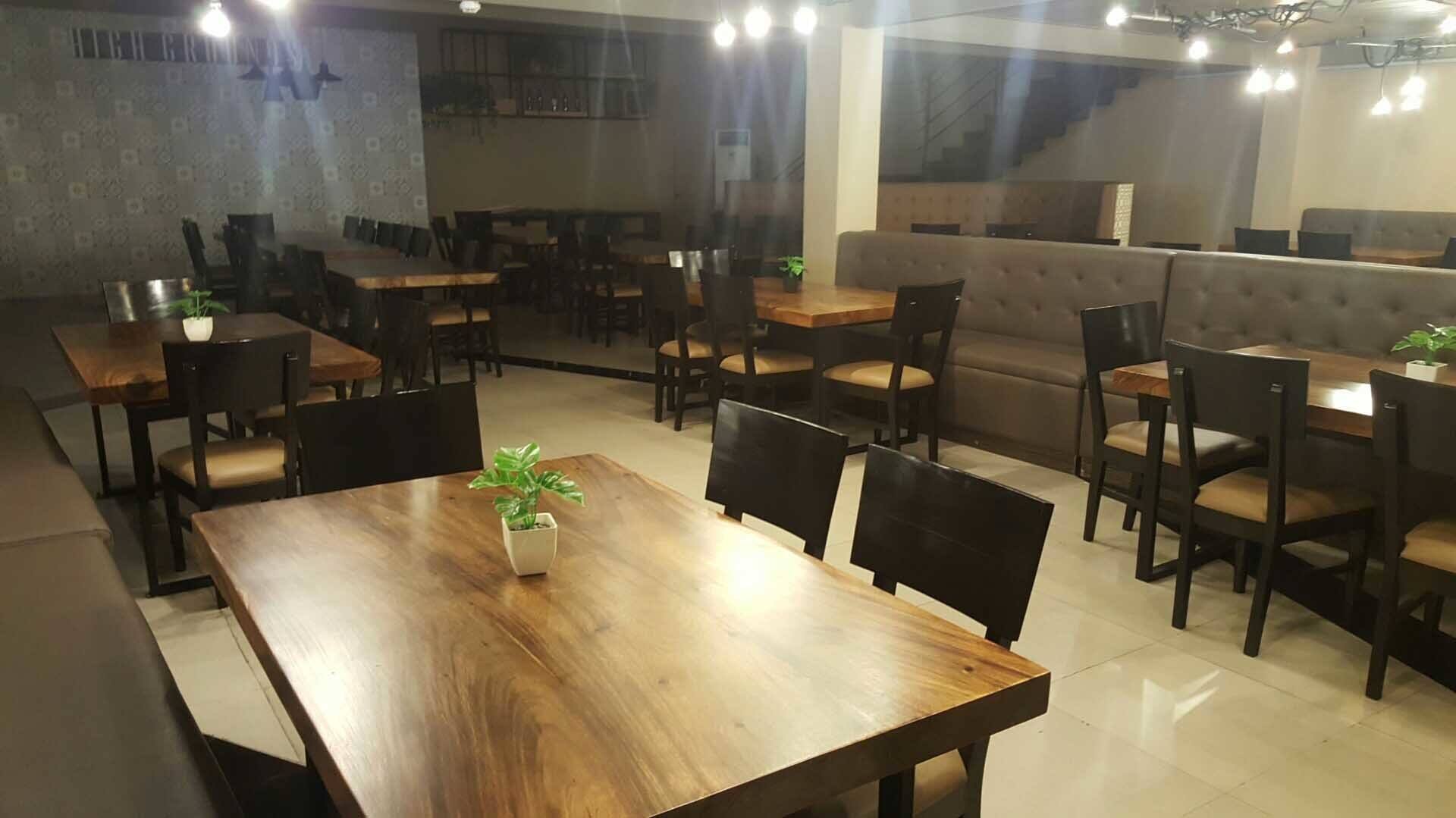 High Grounds Cafe, Tomas Morato, Quezon City