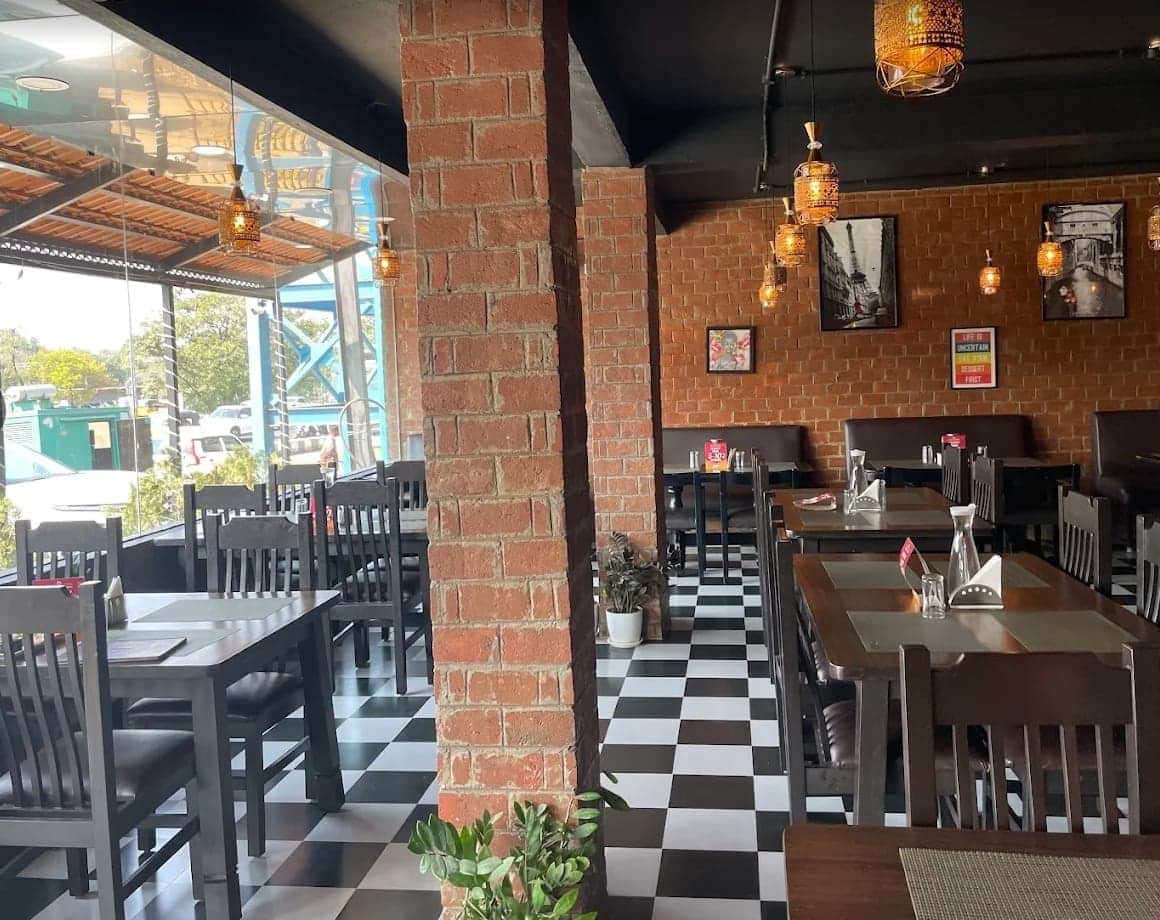 Restaurant image
