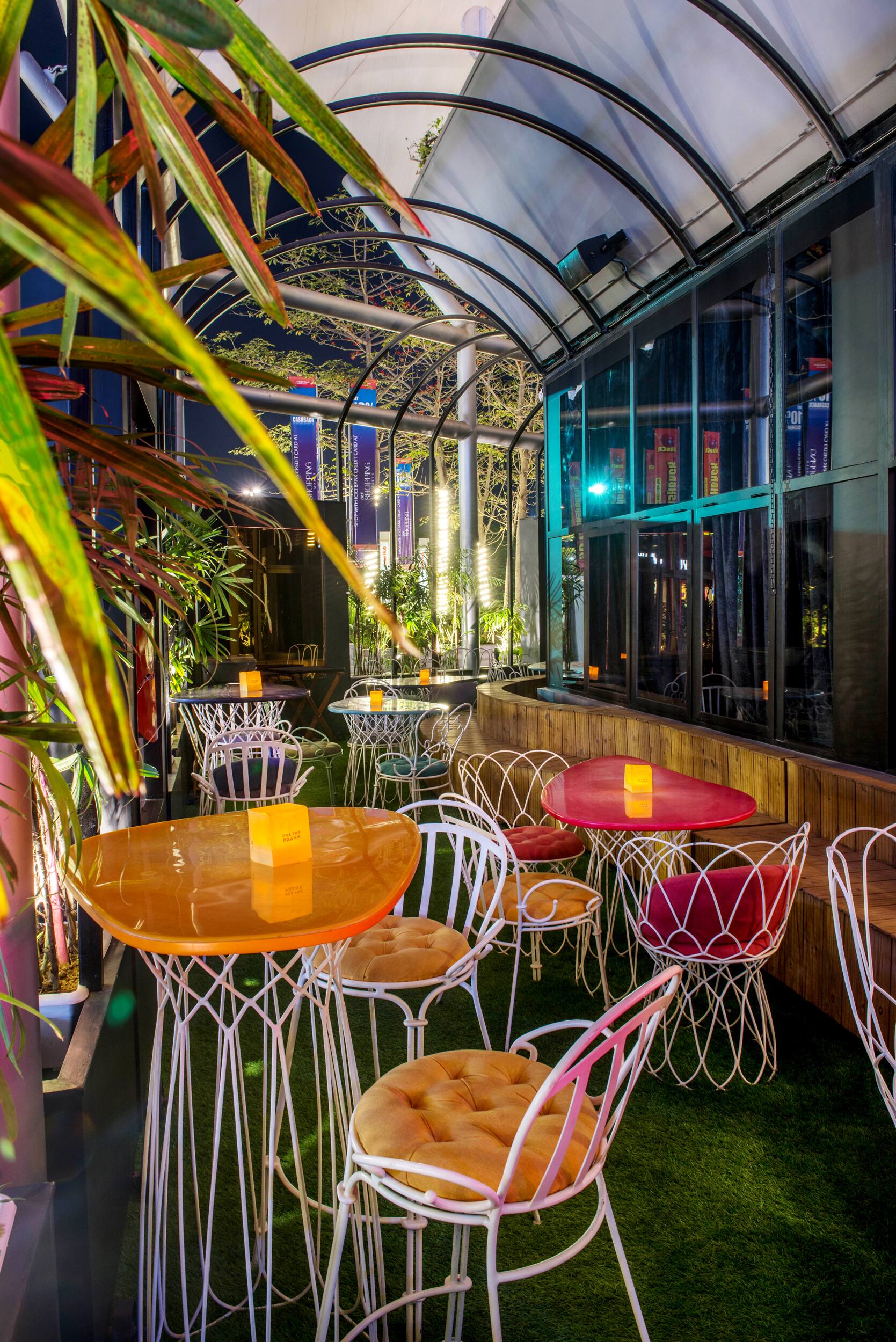 Pra Pra Prank Dlf Cyber City Gurgaon Zomato