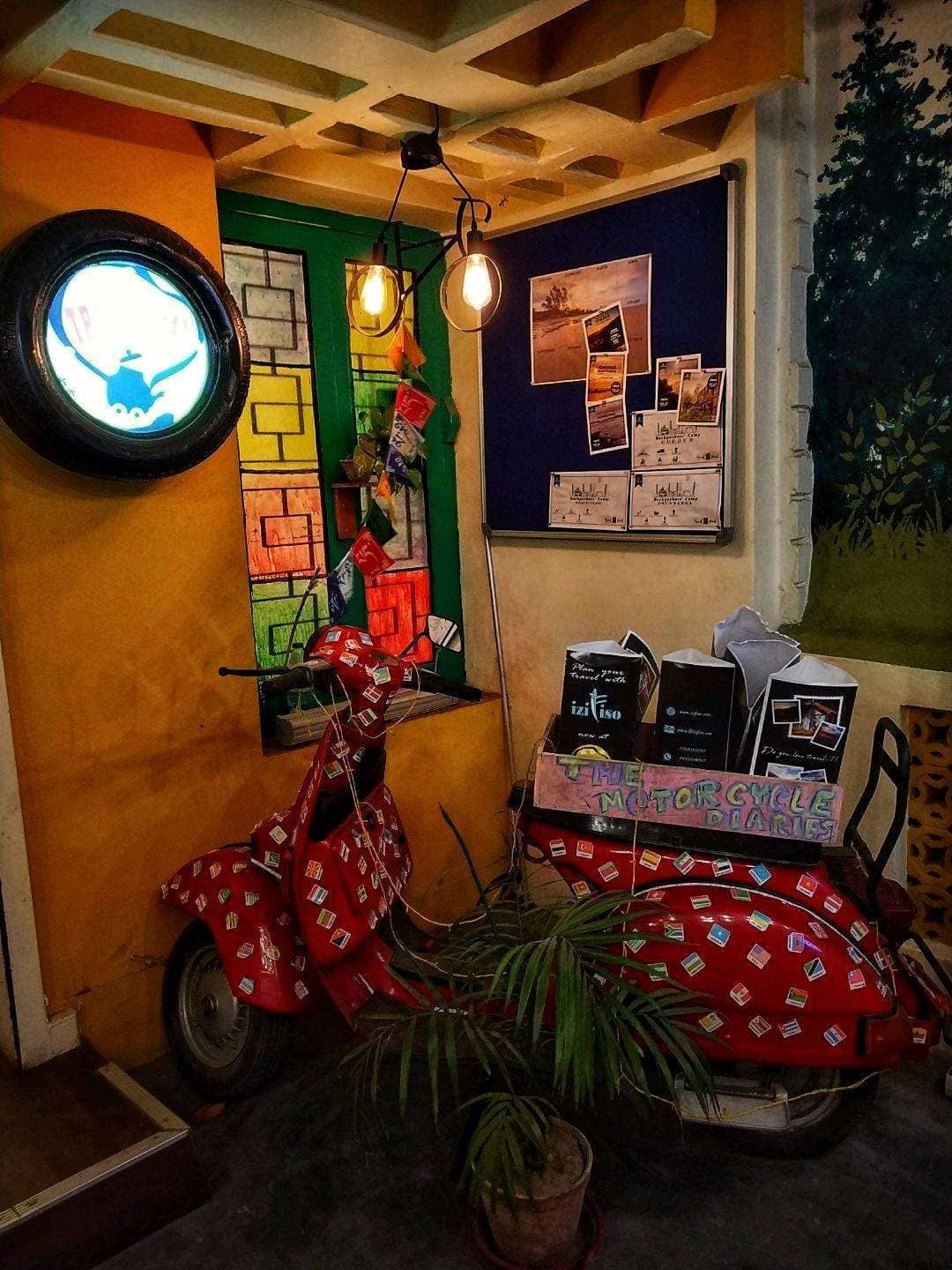 Restaurant image