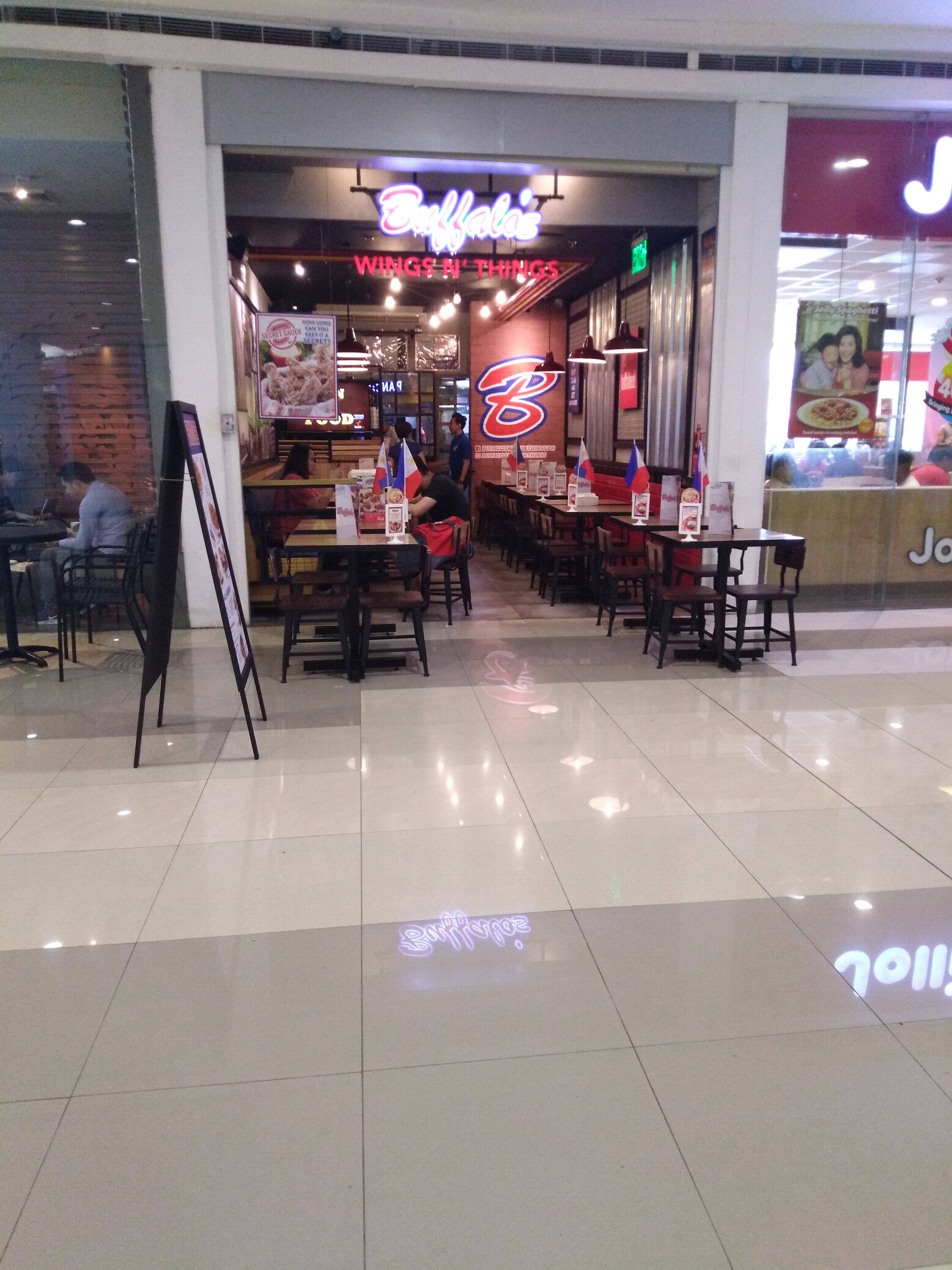 Buffalo's Wings N' Things, Karuhatan, Valenzuela City