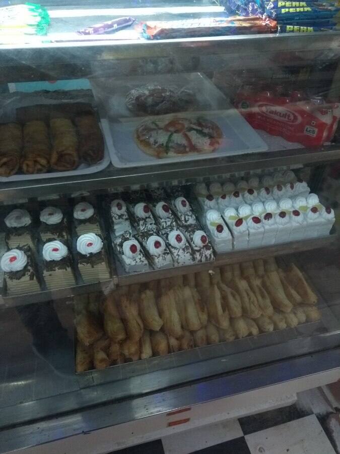 Kohinoor Bakery