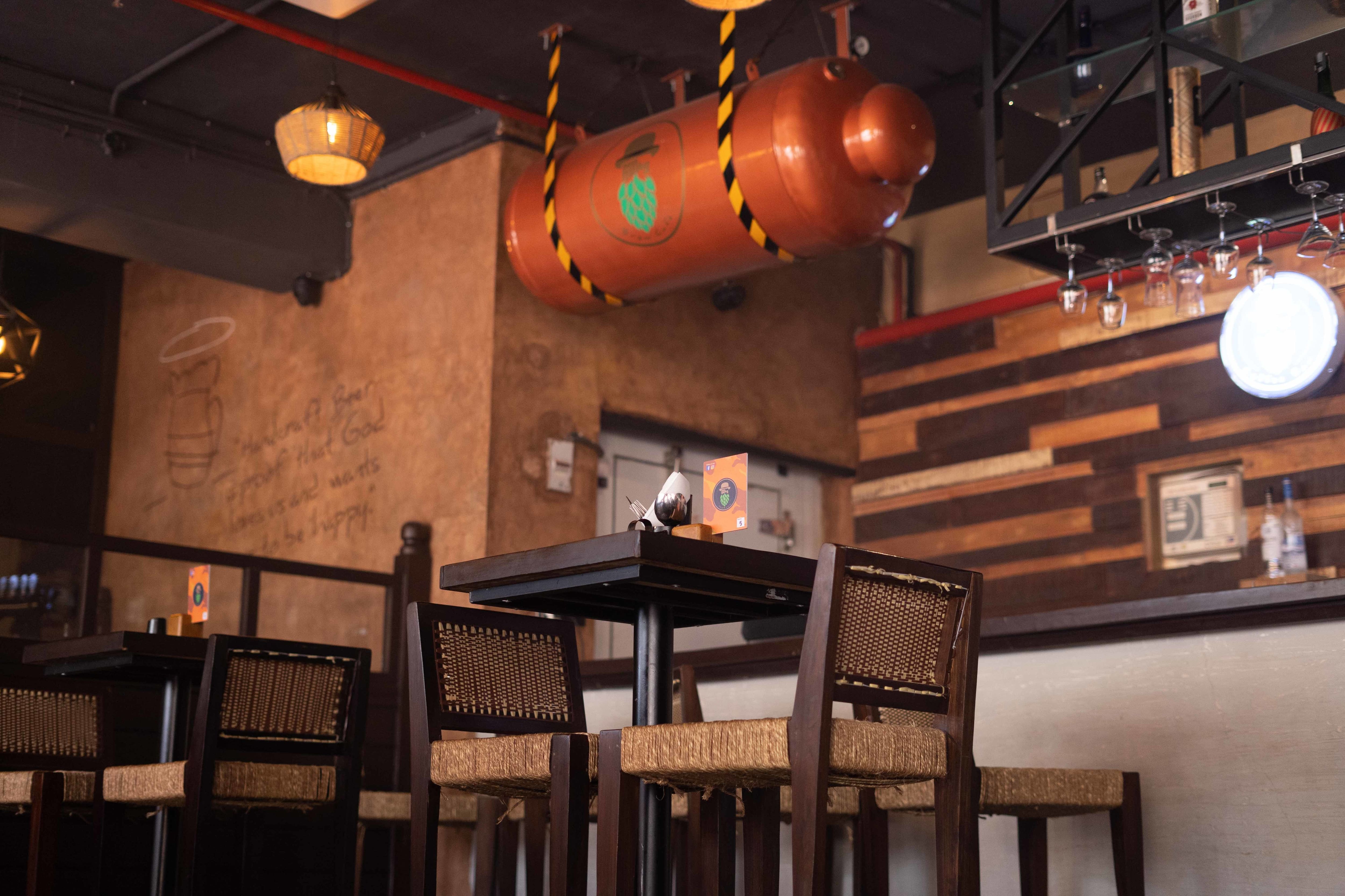 Restaurant image