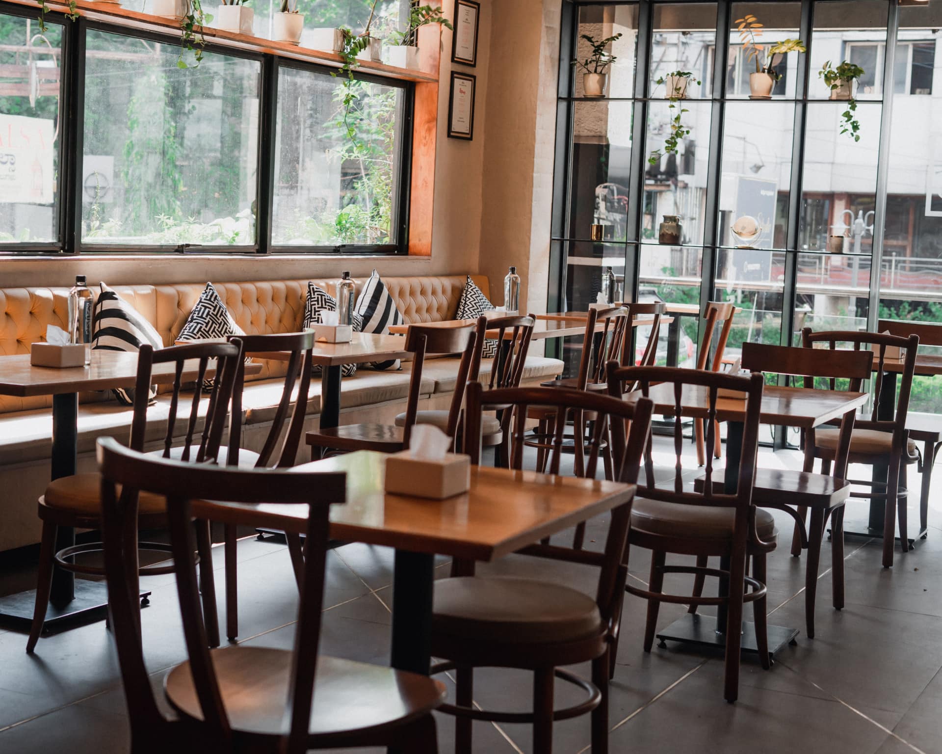 Restaurant image