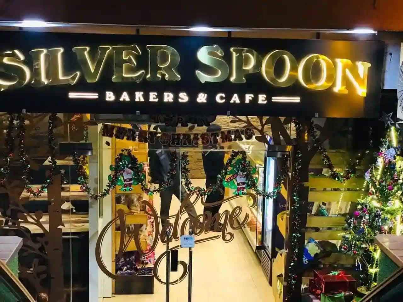 Silver Spoon Bakers & Cafe, Husain Ganj, Lucknow Zomato