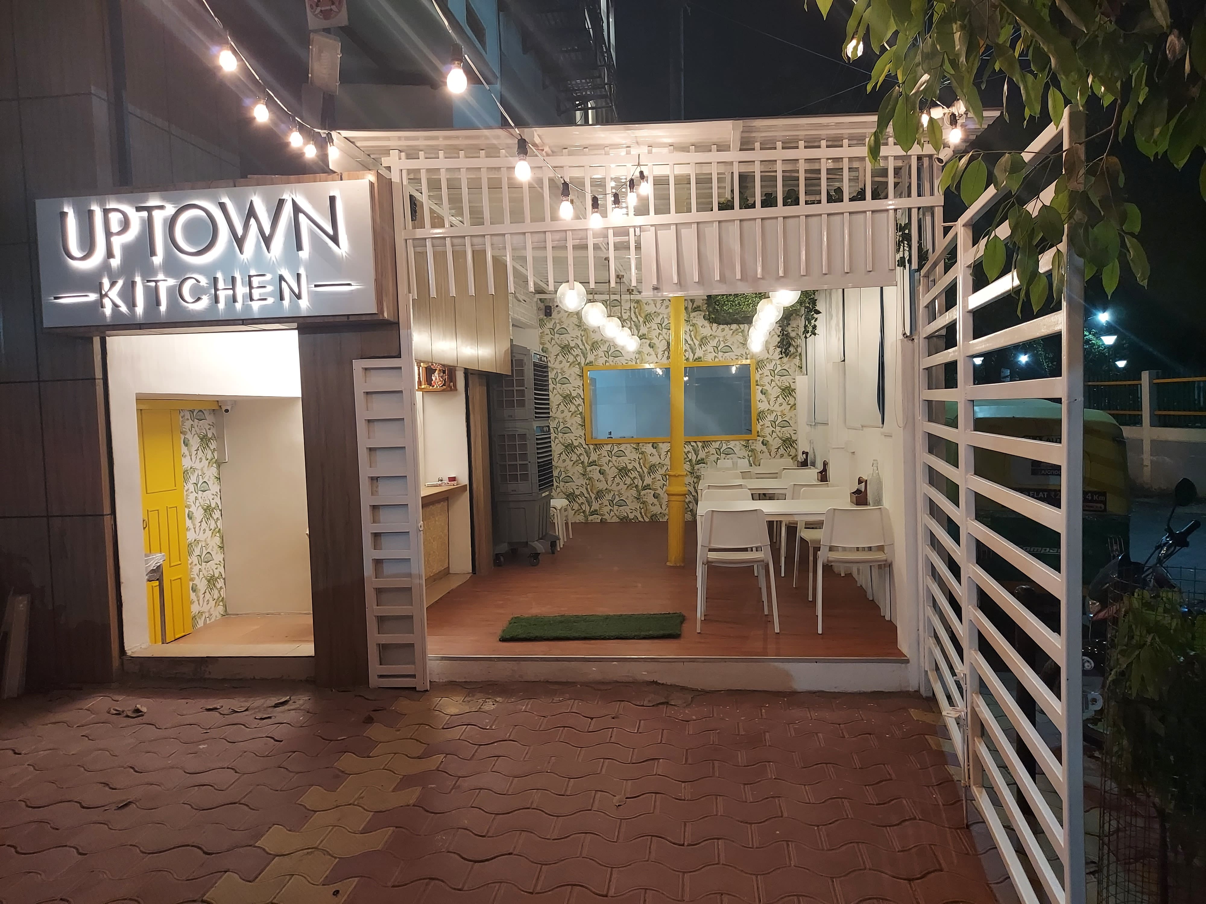 Uptown Kitchen New Palasia Indore