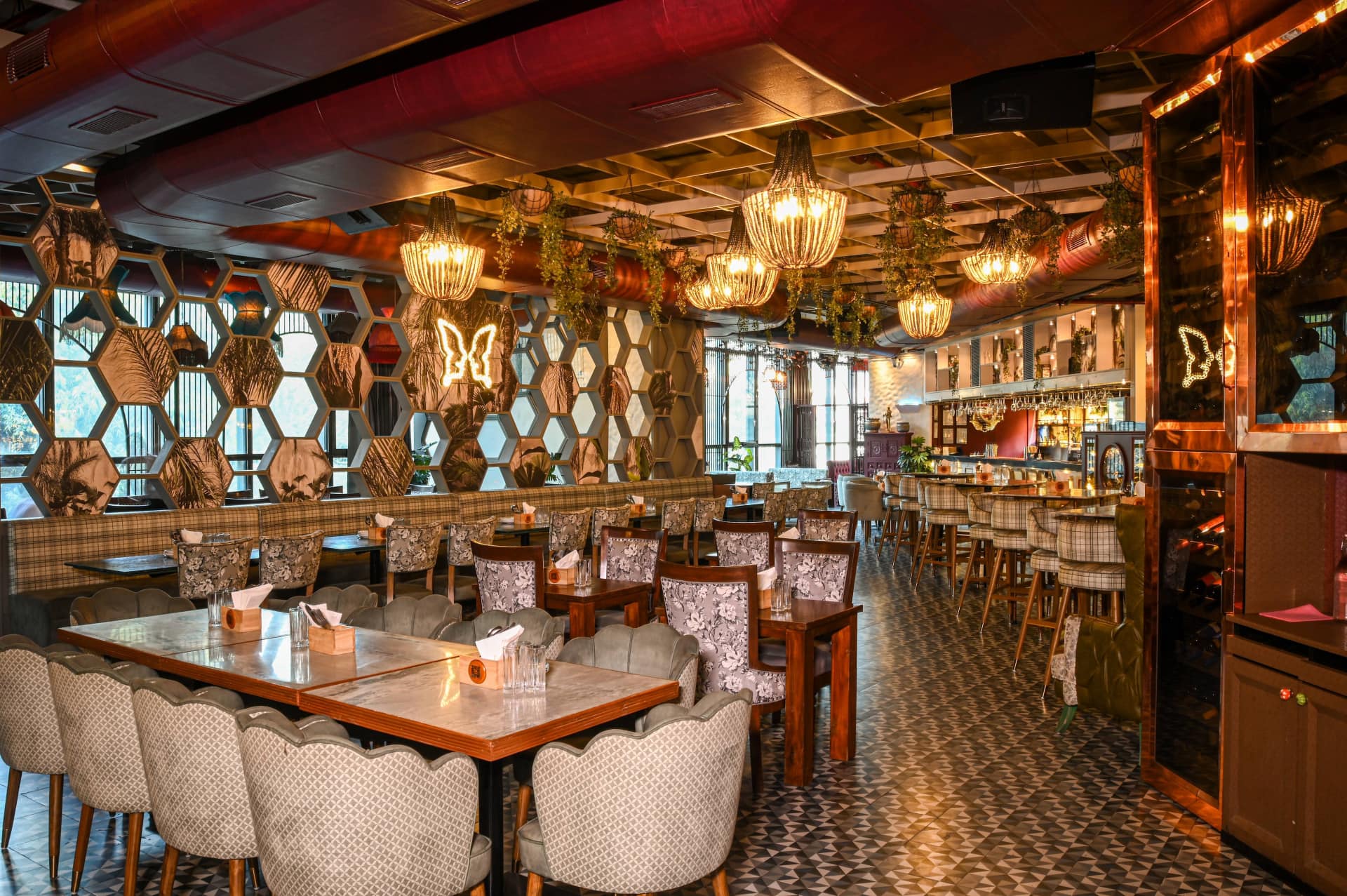 Restaurant image