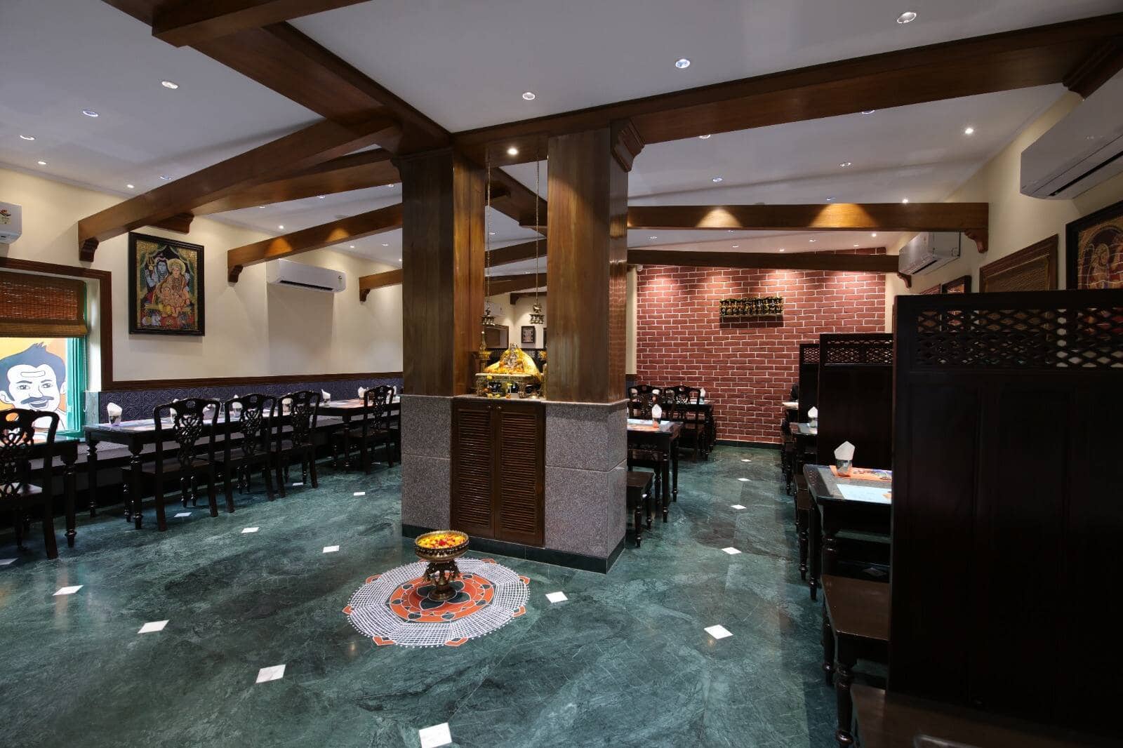 Restaurant image