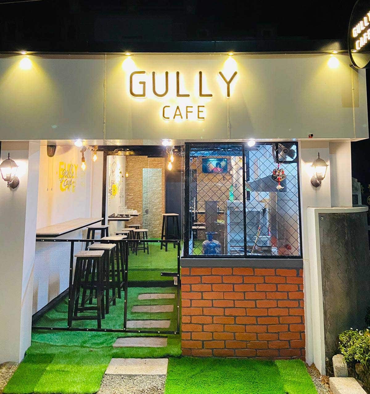 Gully Cafe, Ummalathoor order online Zomato