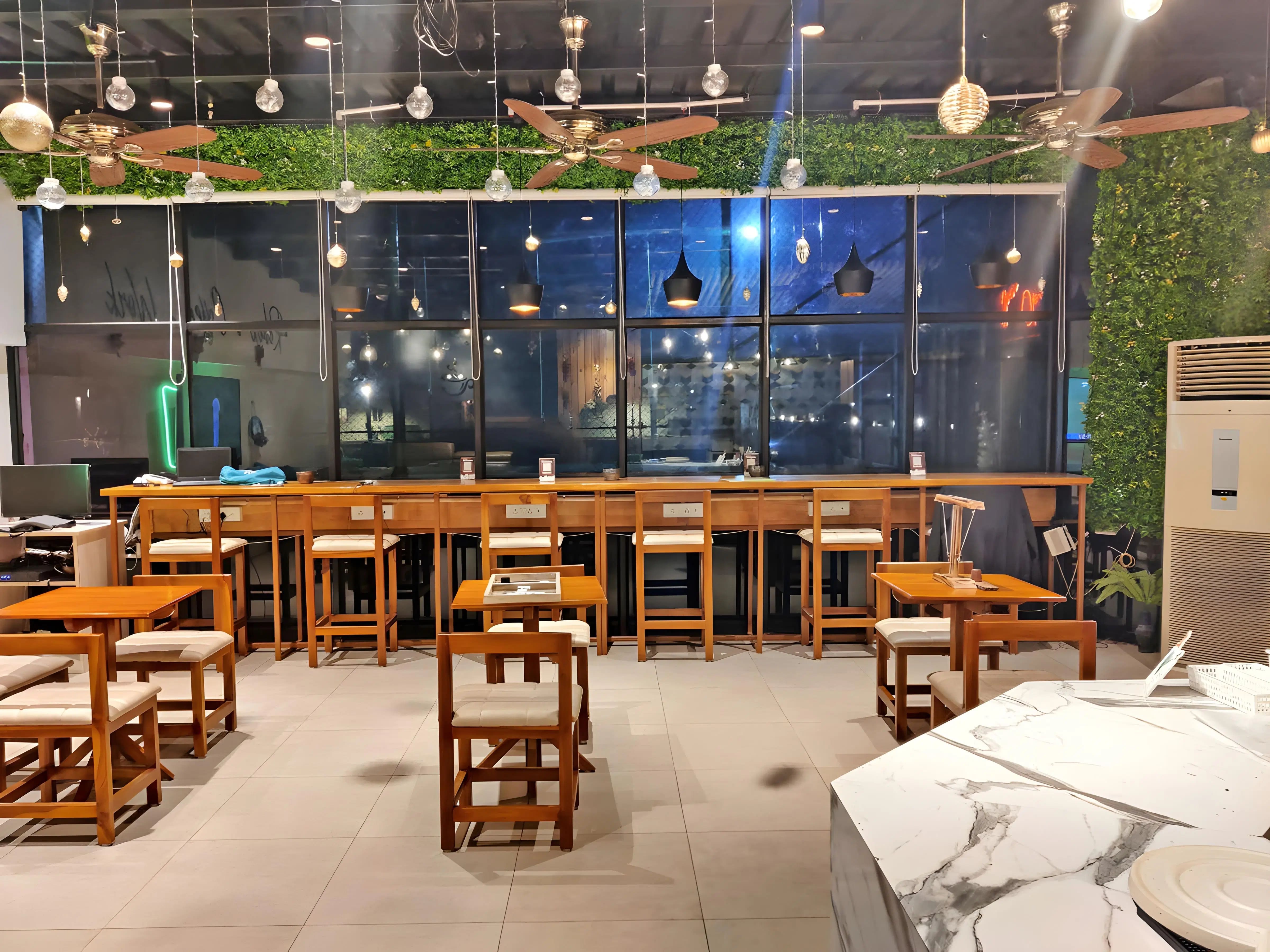 Restaurant image