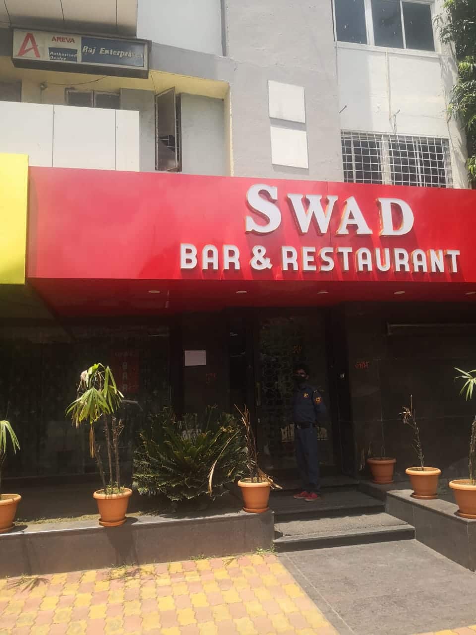 Swad Bar & Restaurant, Chandrapur Locality order online Zomato