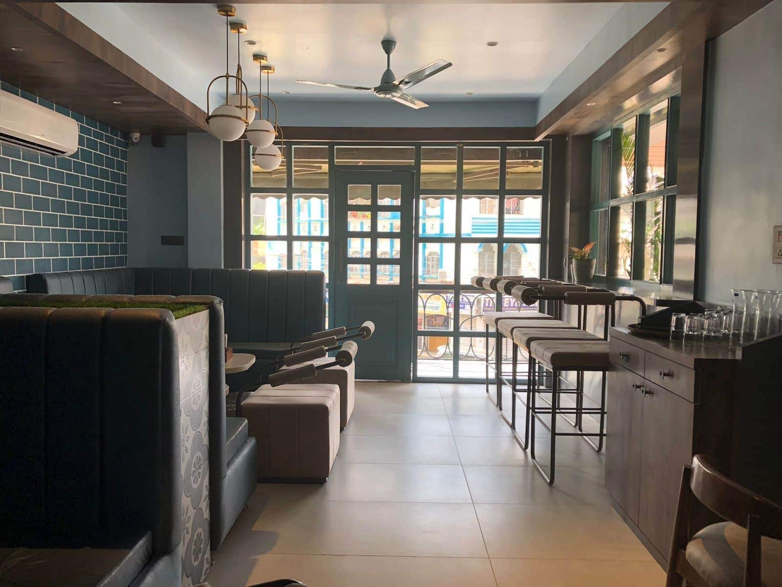 Restaurant image