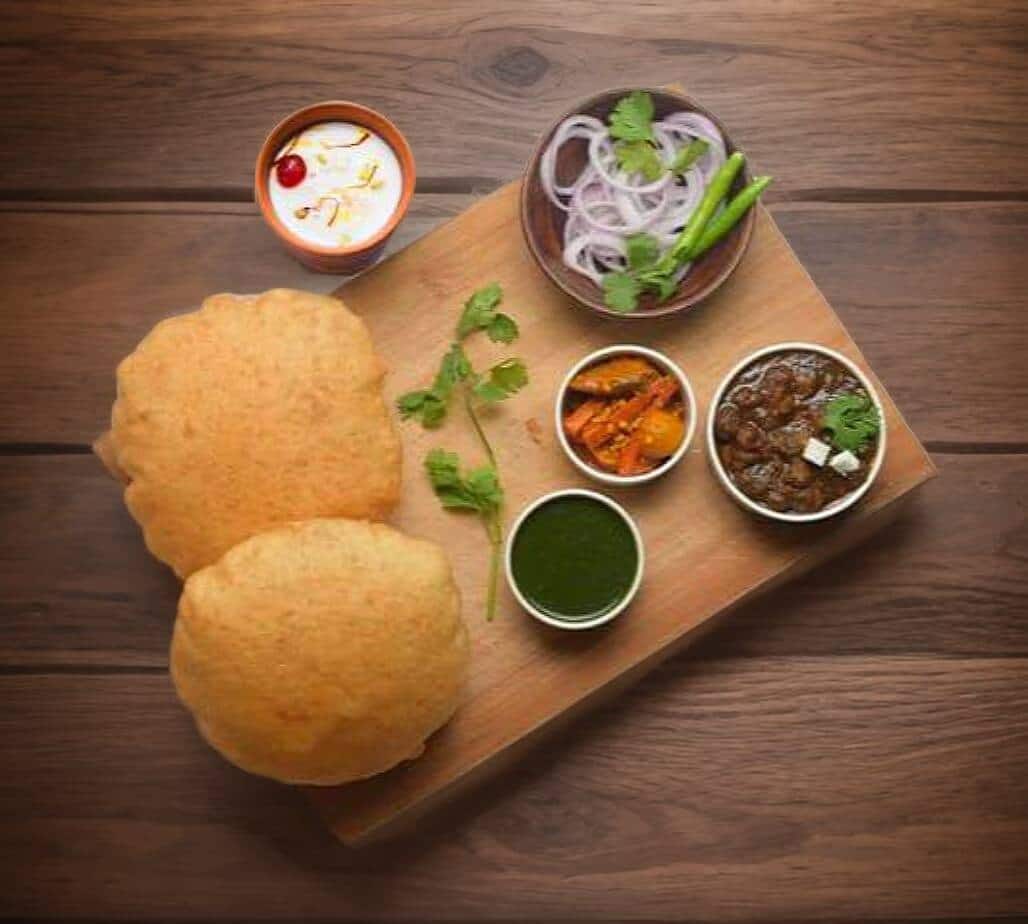 Pind Bhatura