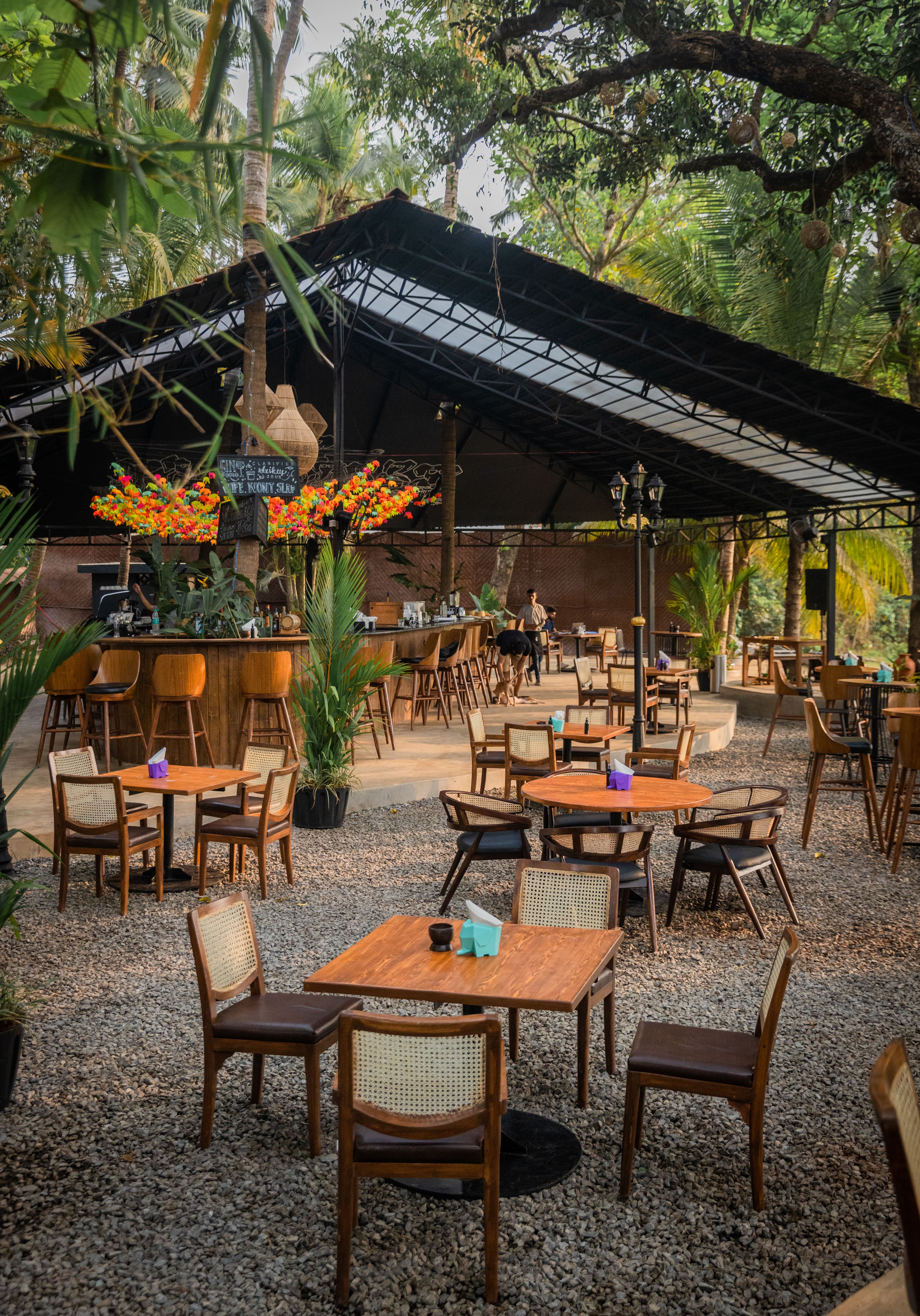 bars, cocktail bars, best bars, rooftop bars, cocktail lounges, pubs, wine bars, beer bars, award winning bars - Elephant & Co. - img3