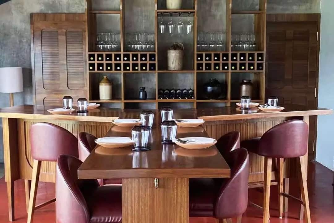 Restaurant image