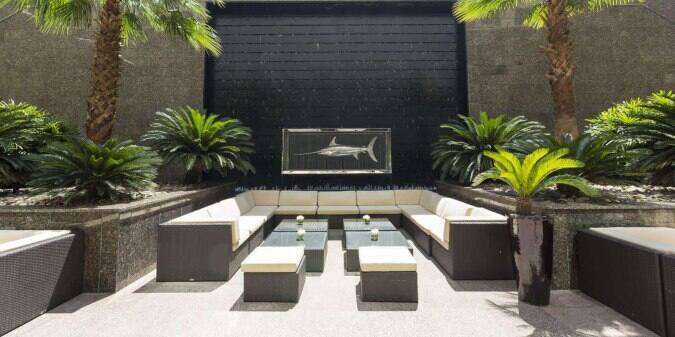 Sunken Garden The Ritz Carlton Dubai International Financial Centre Difc Dubai