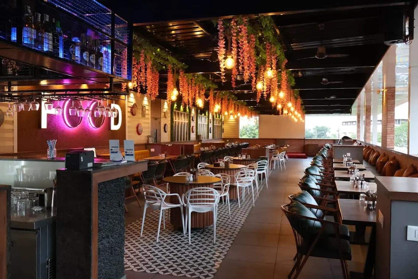 Restaurant image