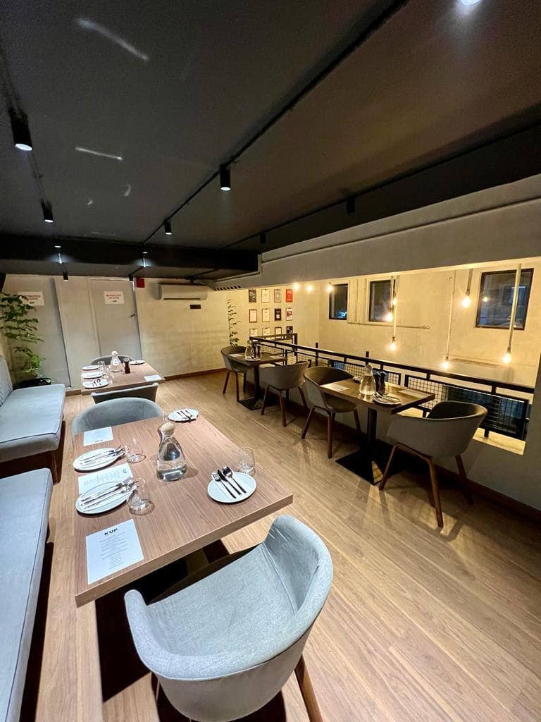 coffee places near me, cafe nearby, coffee house near me, cafes with wifi, coffee places - KUP Modern Kitchen & Coffee Bar - img3