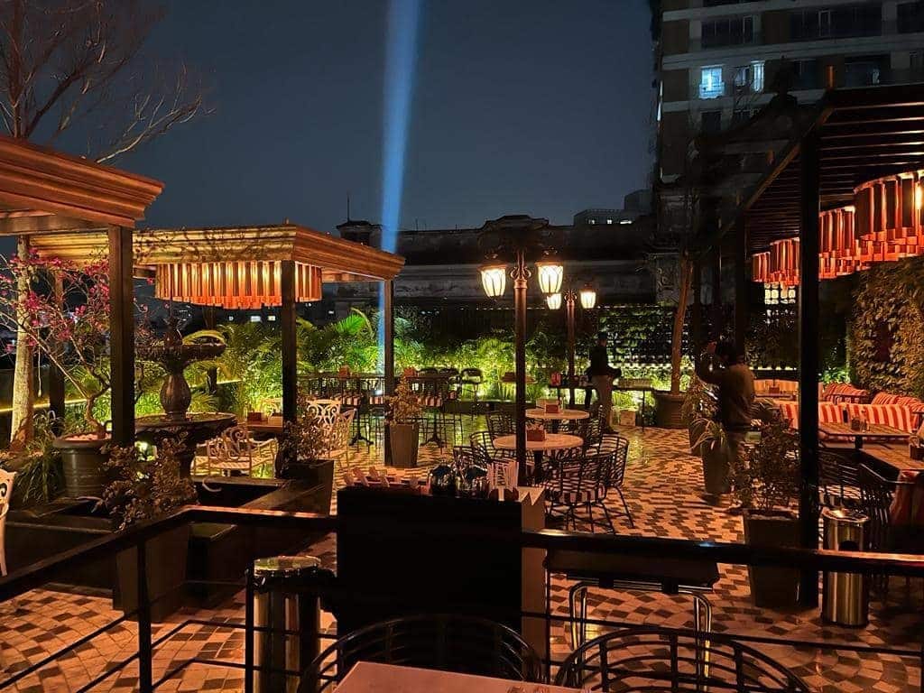 Restaurant image