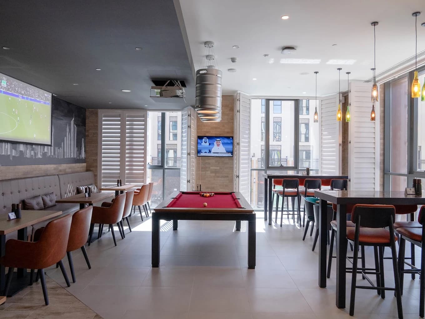 Restaurant image