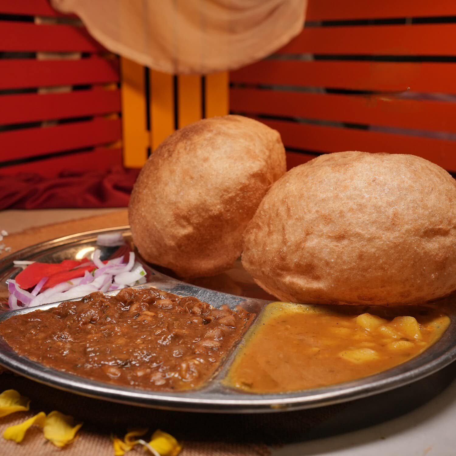 historic restaurants, heritage restaurants, iconic restaurants, old restaurants, traditional restaurants, historic eateries, heritage dining, classic restaurants, legacy restaurants - Kanha Sweets - img4
