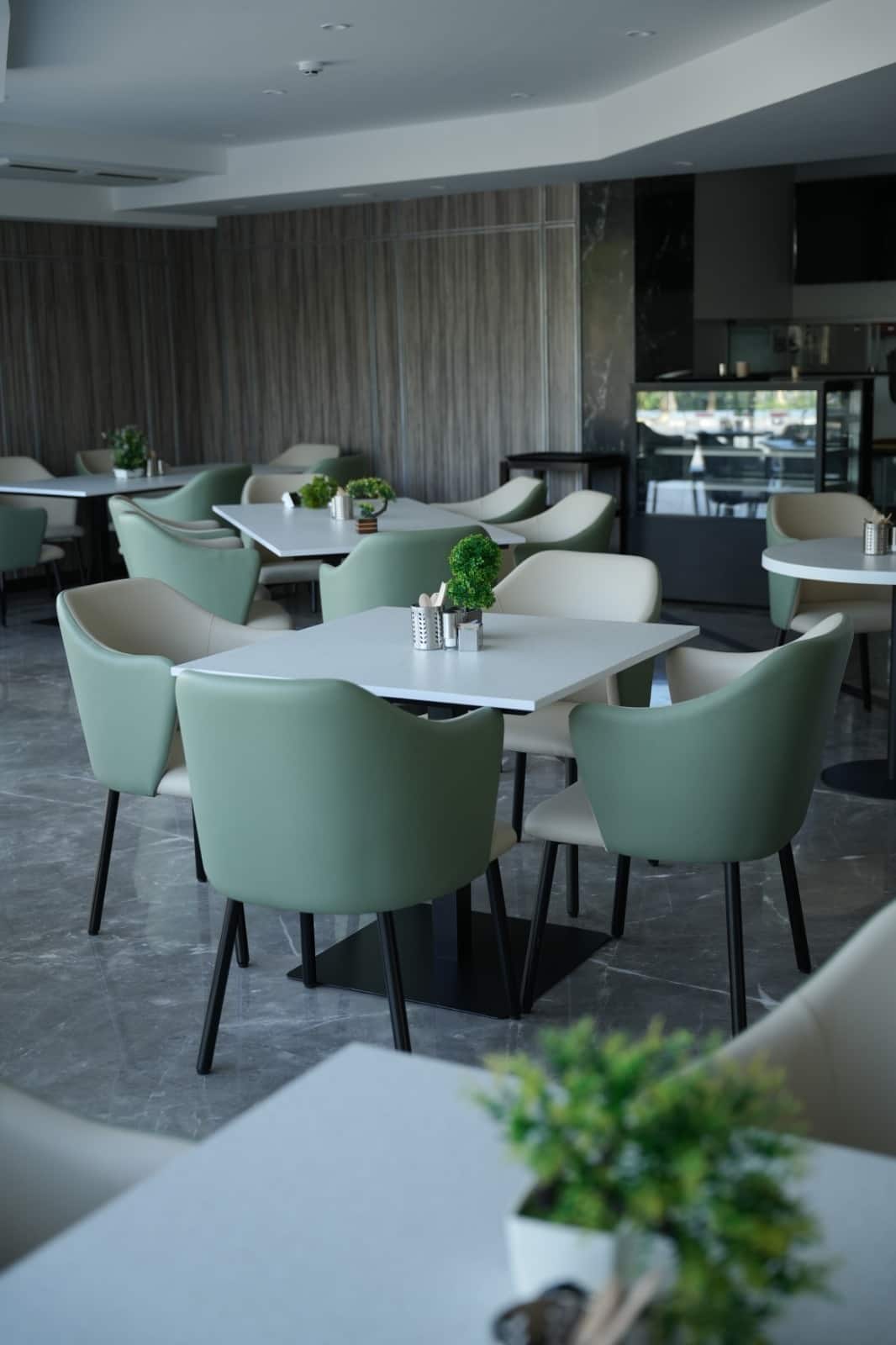 Restaurant image