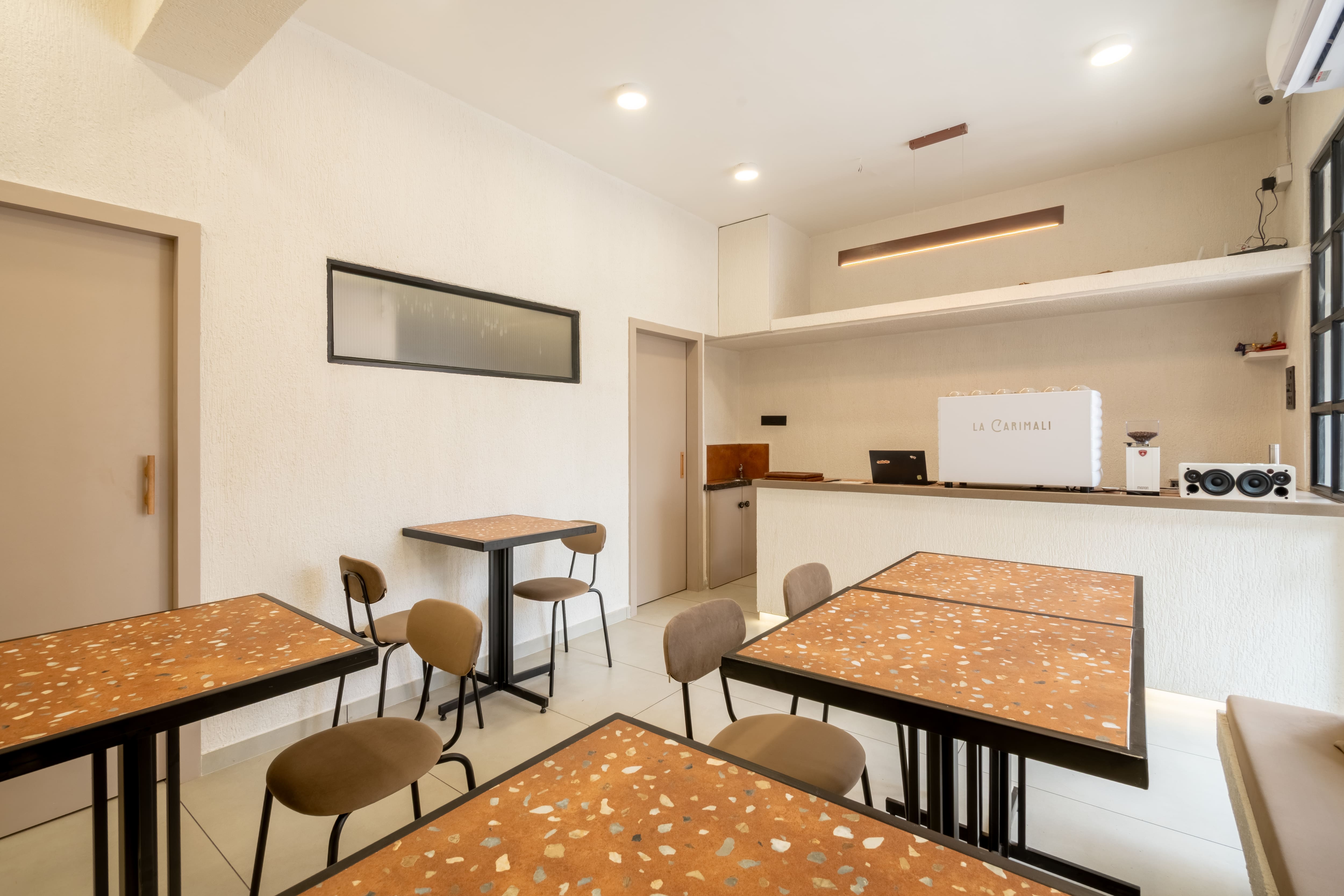 Cafe 789 image