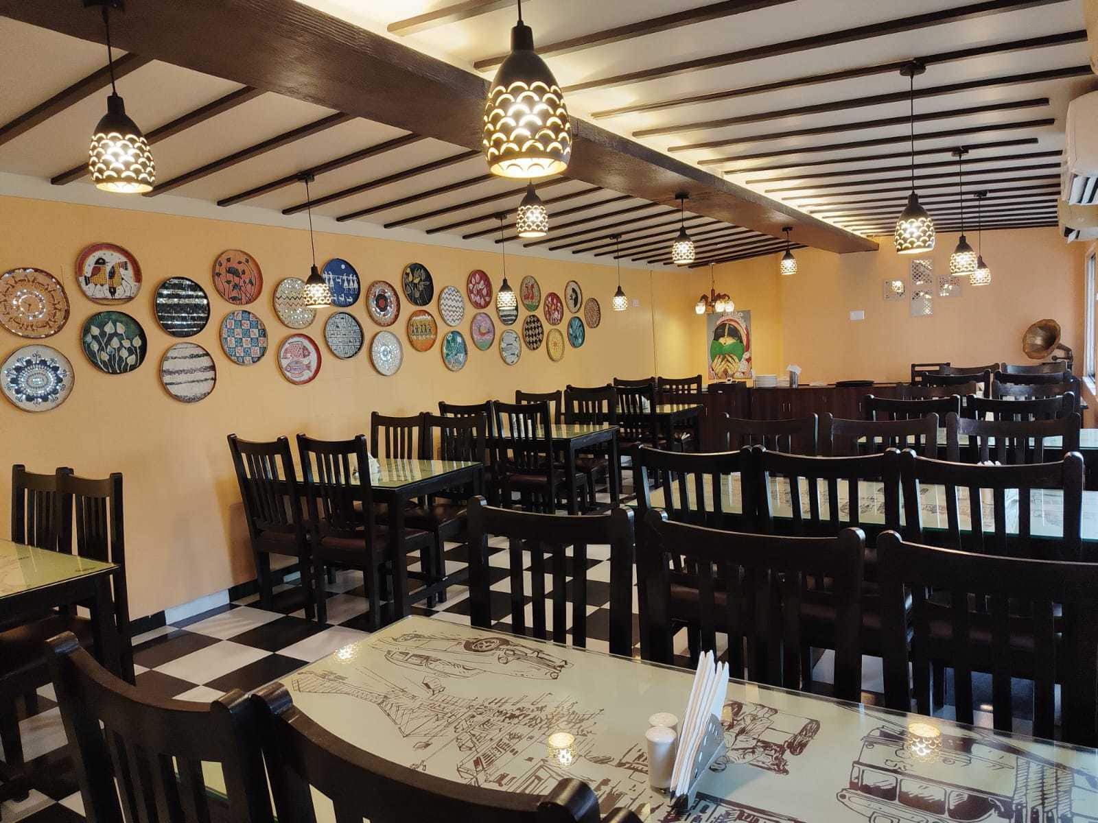 bengali thali, bengali food, rice, macher jhol, fish curry, thali, fish thali, fish thali near me, fish restaurants - Koshe Kosha - img4