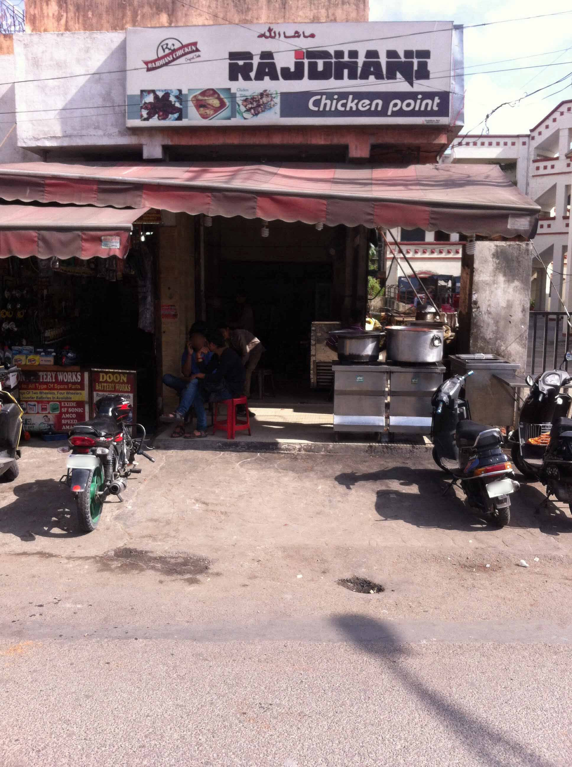 Rajdhani Chicken Point, Race Course, Dehradun