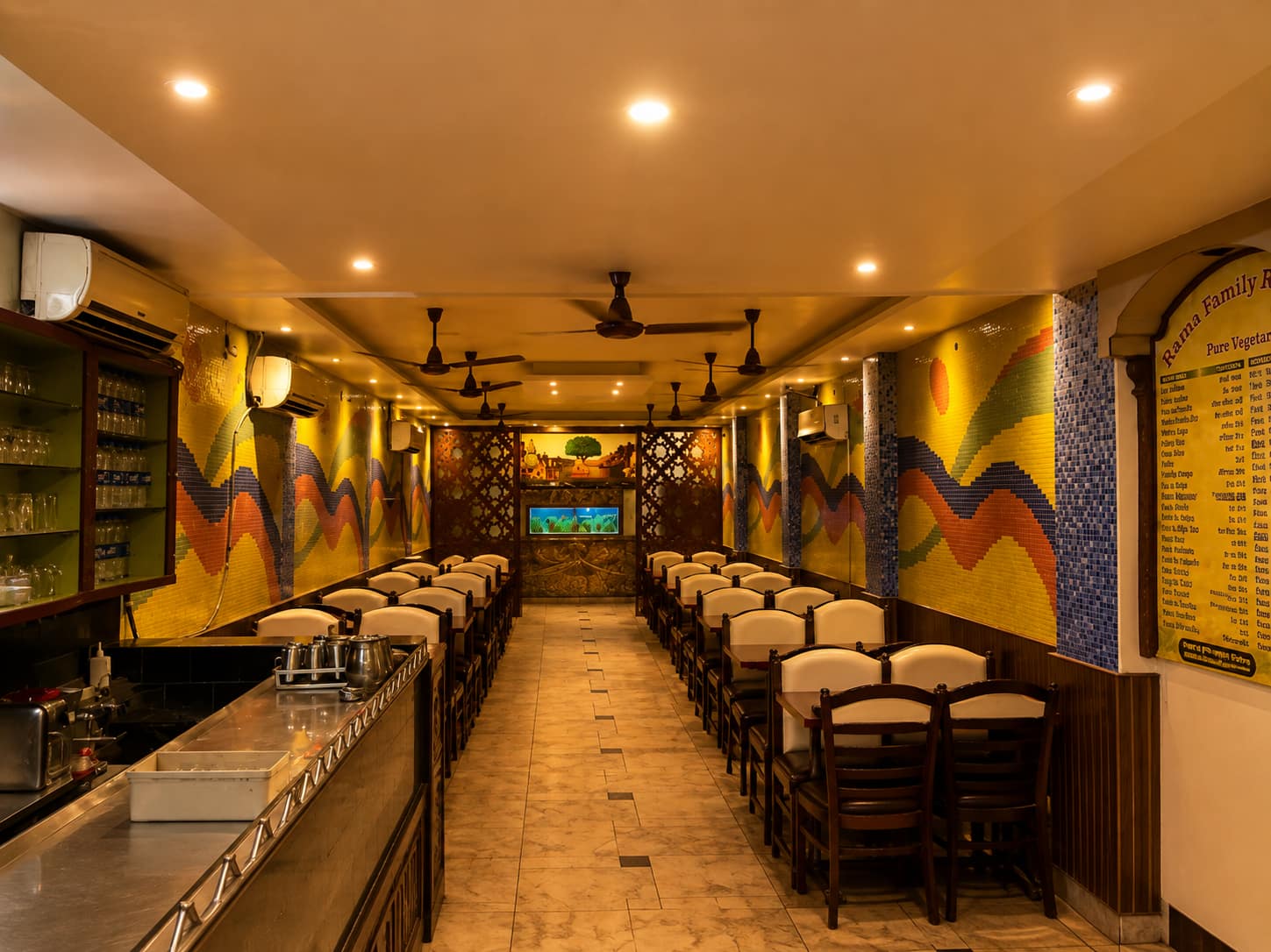 restaurants near Dashashwamedh Ghat, Varanasi food, Varanasi restaurants, Banarasi food, local food, street food, vegetarian restaurants, rooftop restaurants - Rasna Family Restaurant - img2
