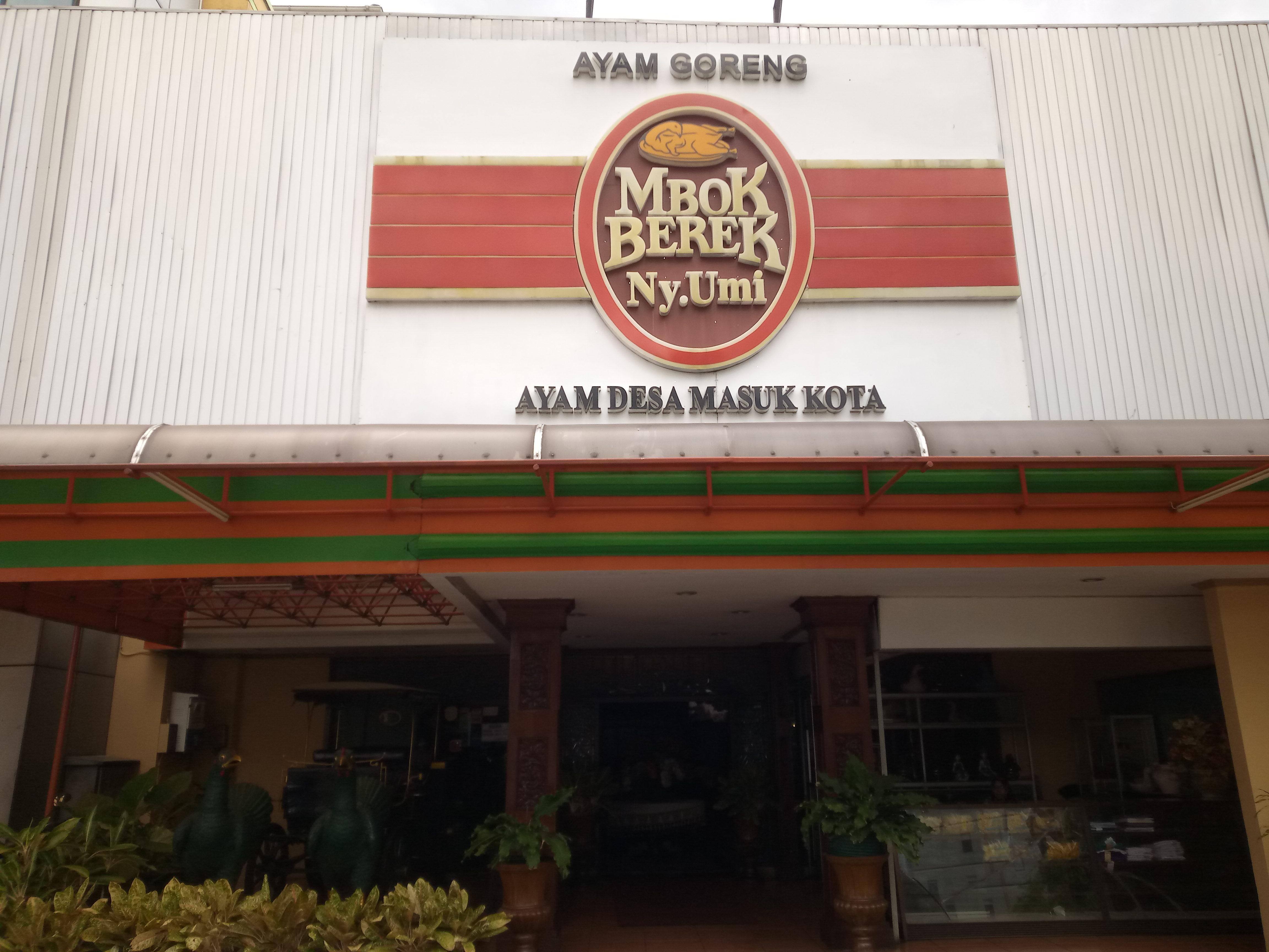 Ayam Goreng Mbok Berek Ny Umi Tebet Jakarta