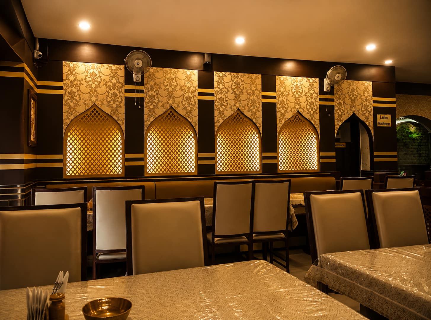 24 hour dining, 24 hour restaurants, late night restaurants, all day dining, breakfast spots, lunch restaurants, dinner restaurants - Dastarkhwan - img3