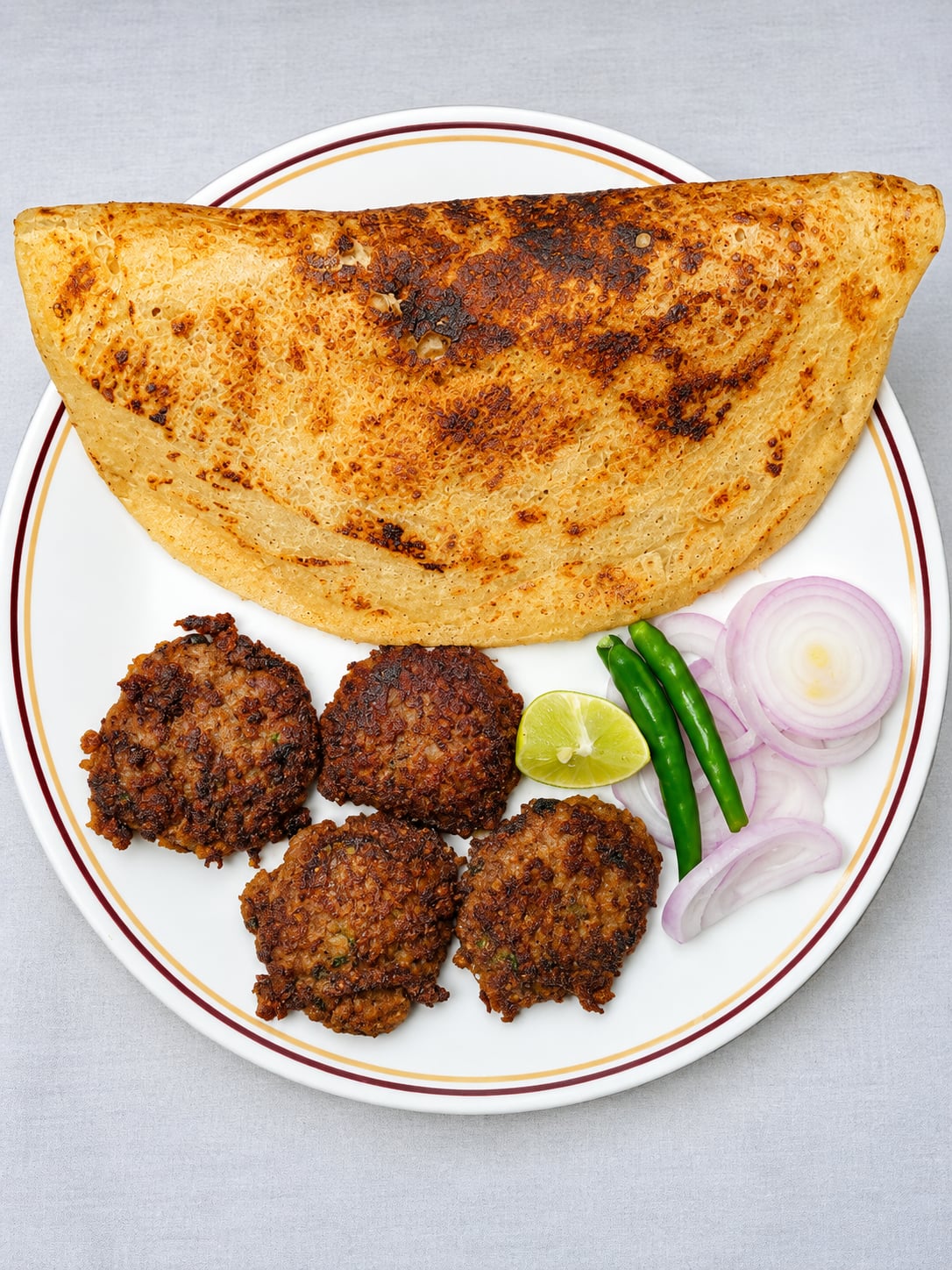 kebabs, kebab restaurants, lucknow kebabs, galouti kebab, seekh kebab, shami kebab, tunday kebab, mughlai food - Kareem Kababi - img2