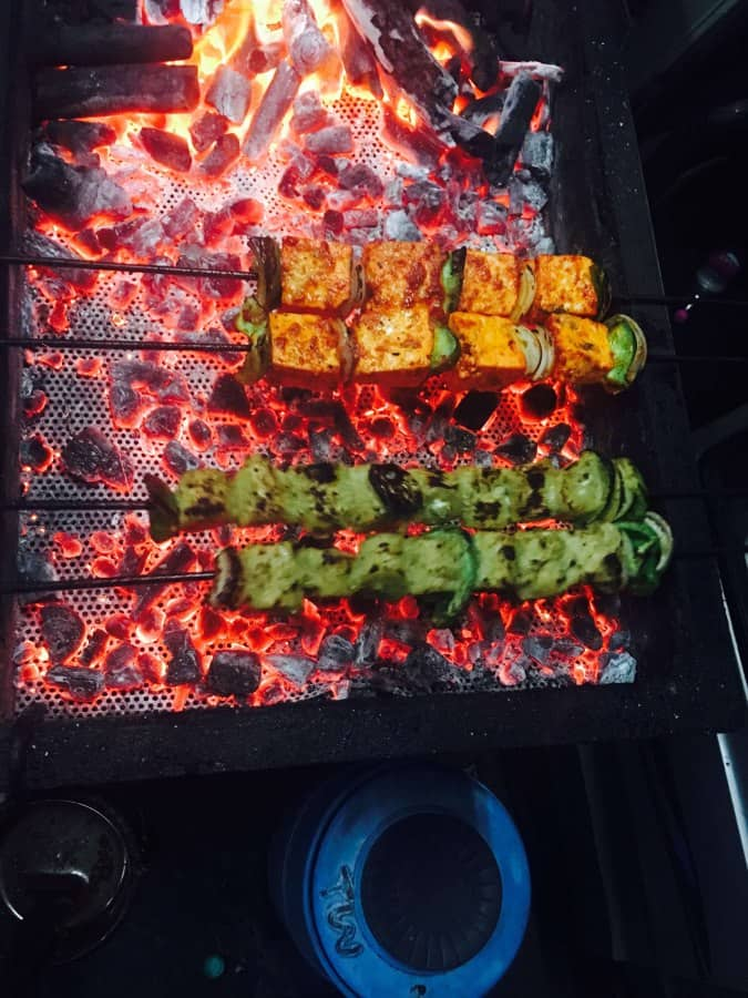 Pishori Chicken & Kabab