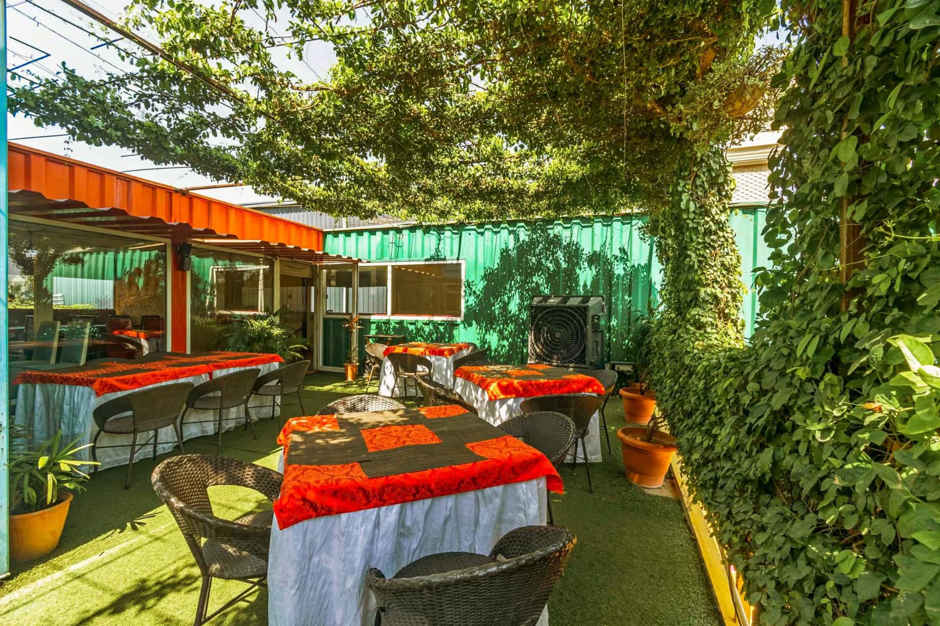 Restaurant image