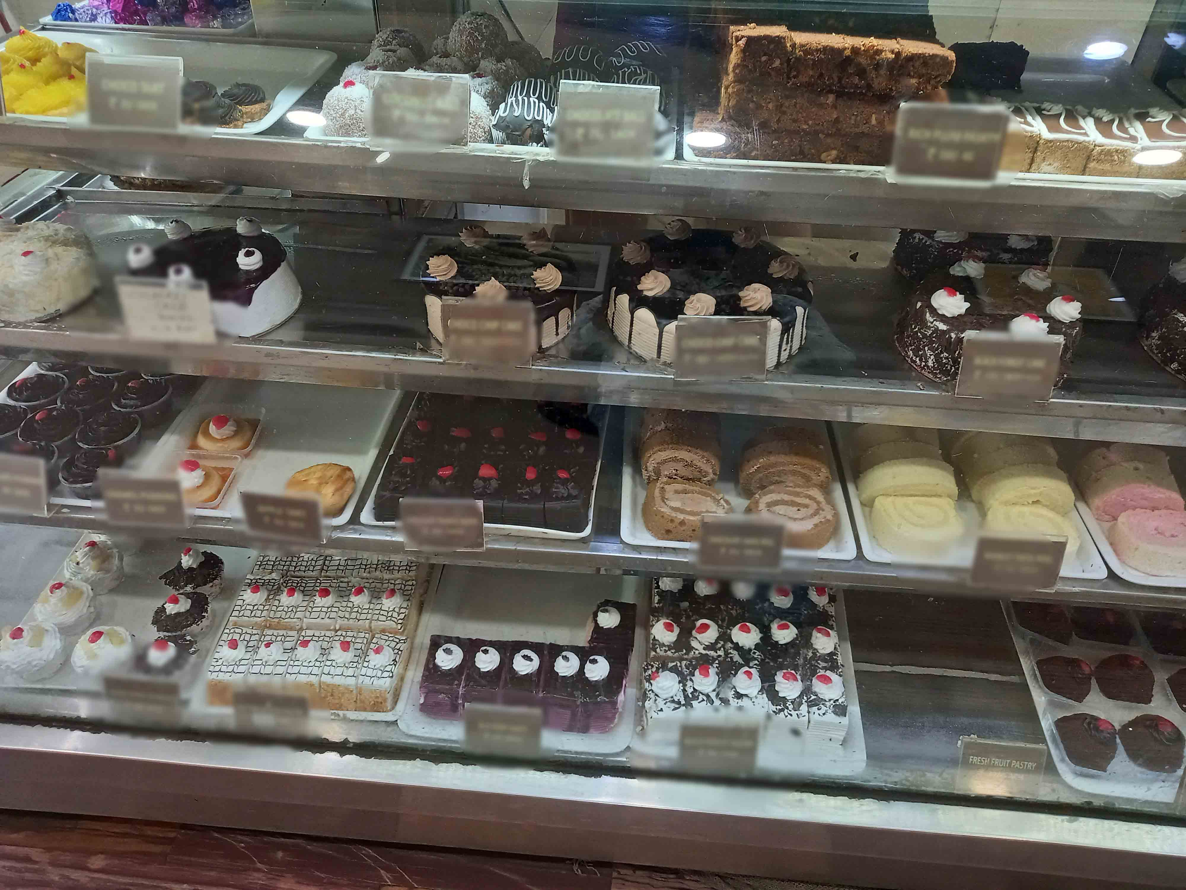Bon-Bon Cake & Pastry Shop Menu | Pastry cake, Berry cake, Pastry shop