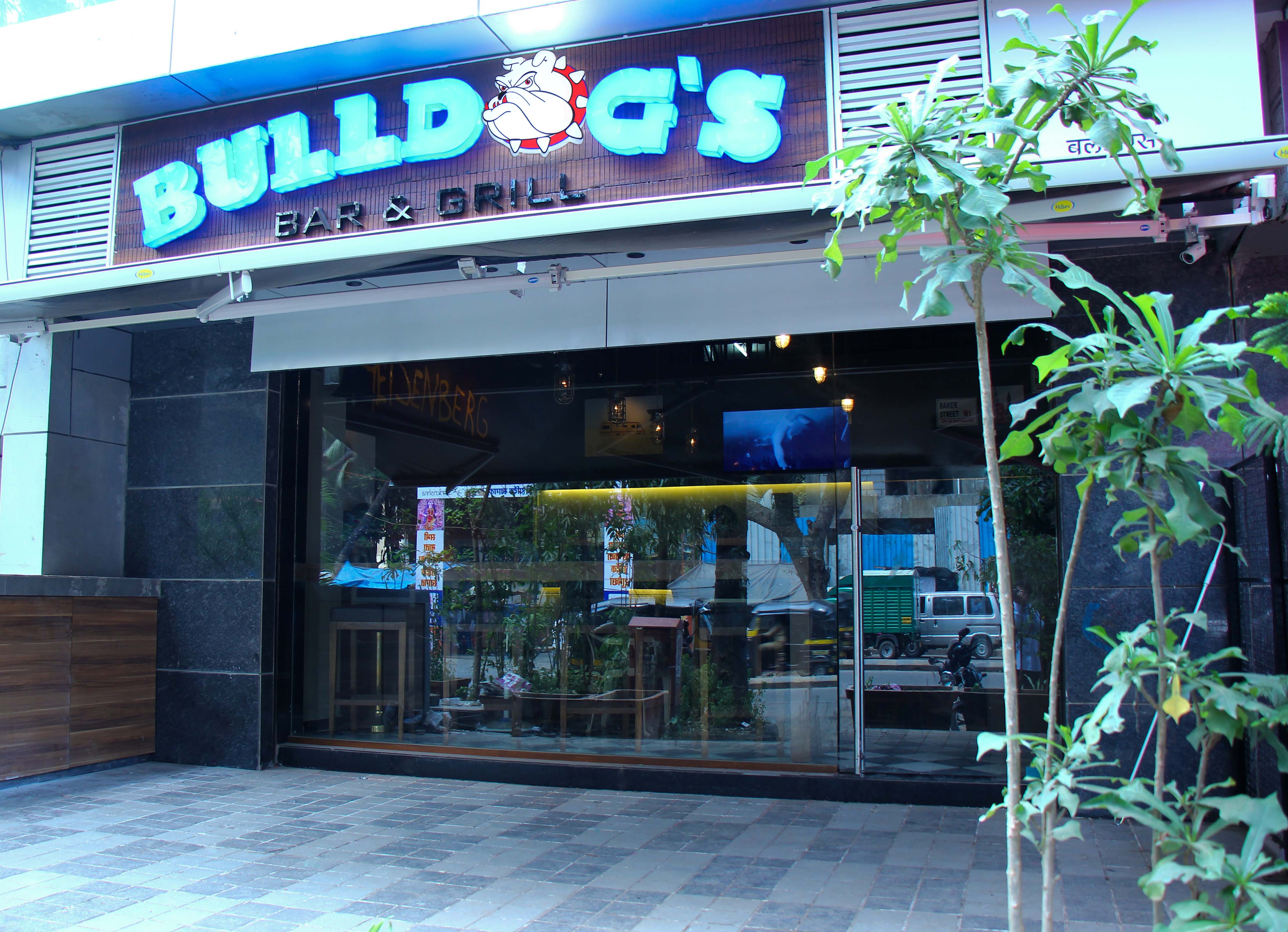 bulldog-s-bar-and-grill-veera-desai-area-mumbai-zomato