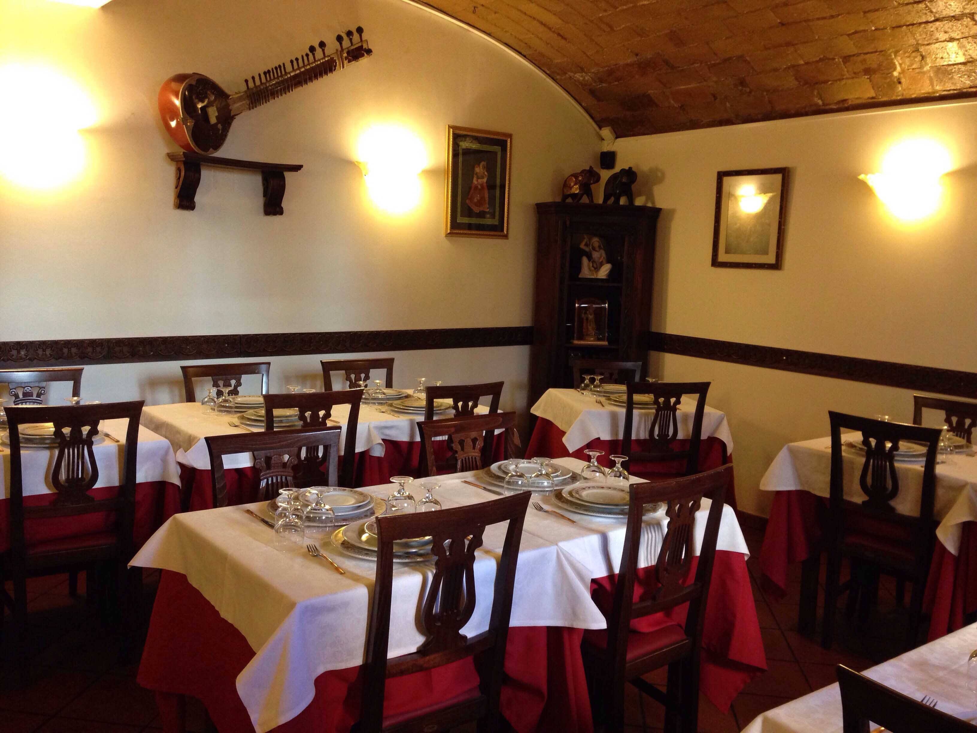 Menu of Sitar, Colosseo, Roma