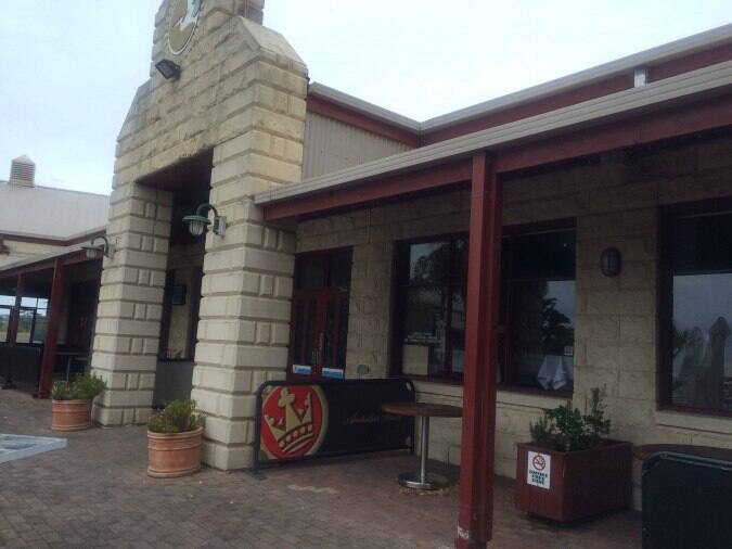 Marina Restaurant & Bistro Photos, Pictures of Marina Restaurant