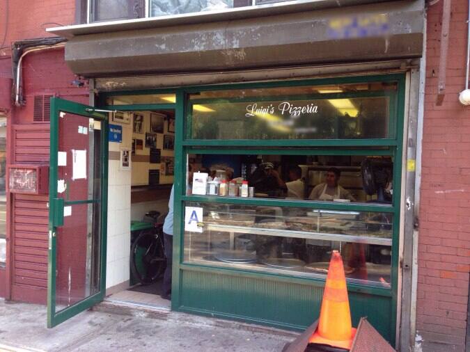 Luigi's Pizzeria, Brooklyn, New York City Urbanspoon/Zomato
