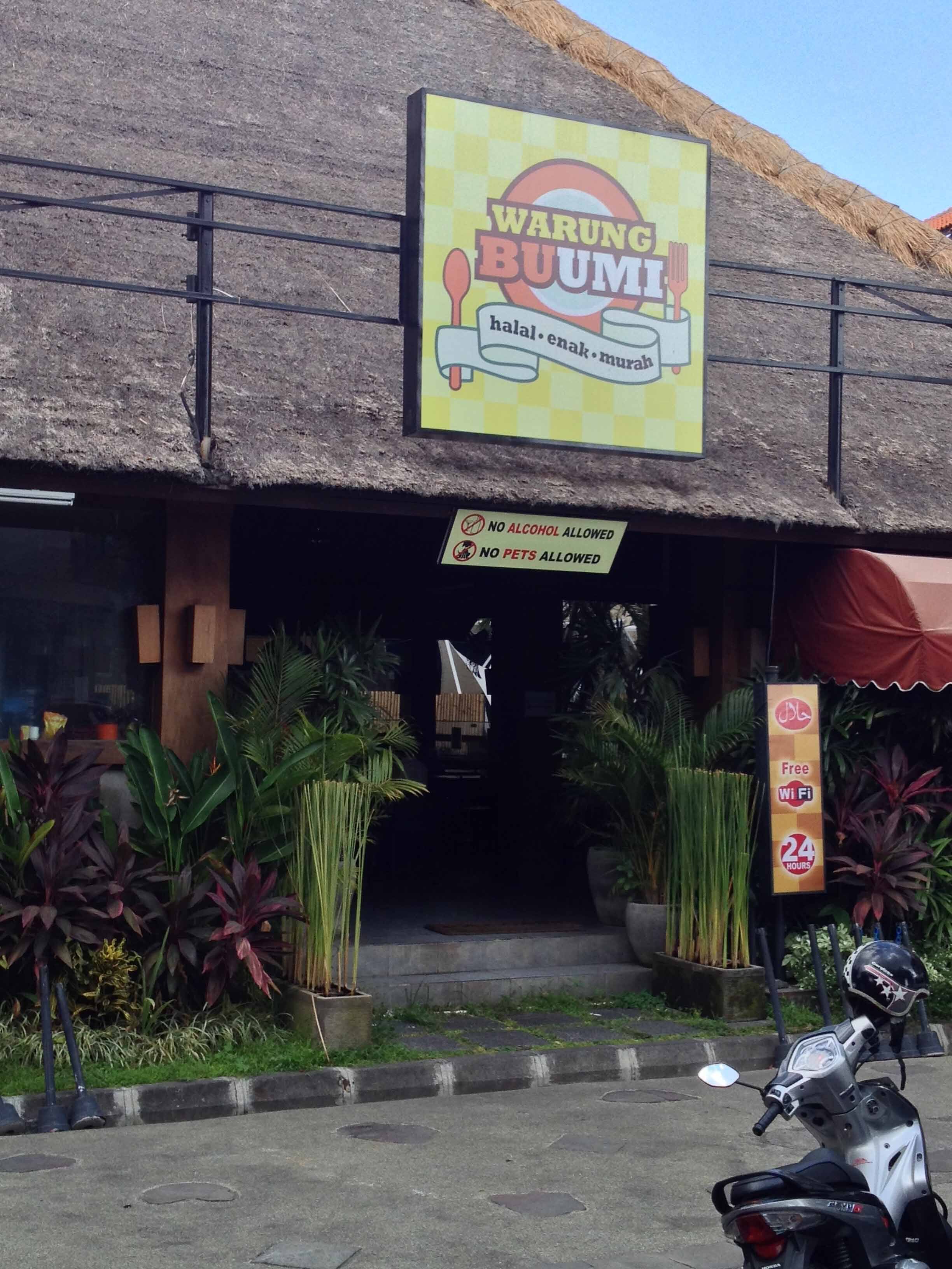 Warung Kopi Mbah Umi - Coffee Shop Recommend!