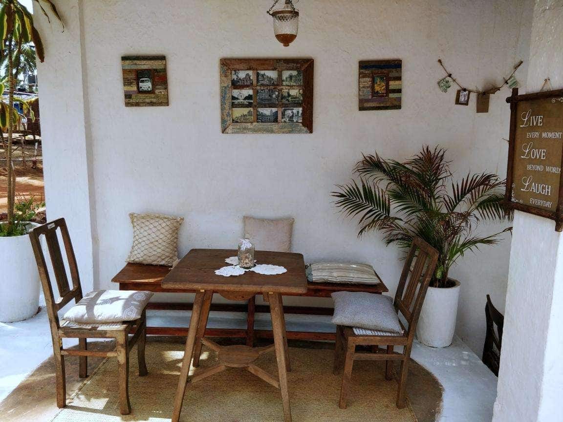 pet friendly places, pet friendly cafes, pet friendly dining, dog friendly restaurants, dog friendly cafes - Eva Cafe - img1