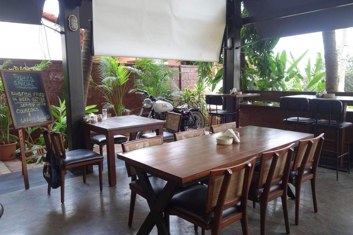 pet friendly places, pet friendly cafes, pet friendly dining, dog friendly restaurants, dog friendly cafes - Royal Enfield Garage Cafe - img4