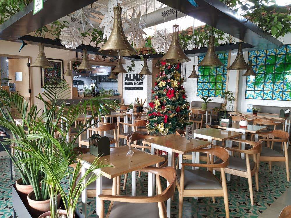 desserts, bakery, cakes, pastries, brownies, cookies, ice cream, cheesecake, tiramisu, cupcakes - Alma Bakery & Cafe - img1