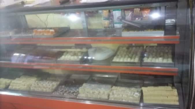 Aarti Sweet And Pastry Shop