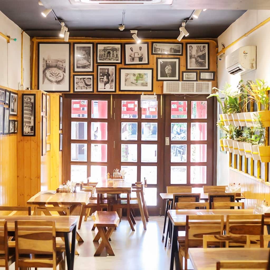 Restaurant image