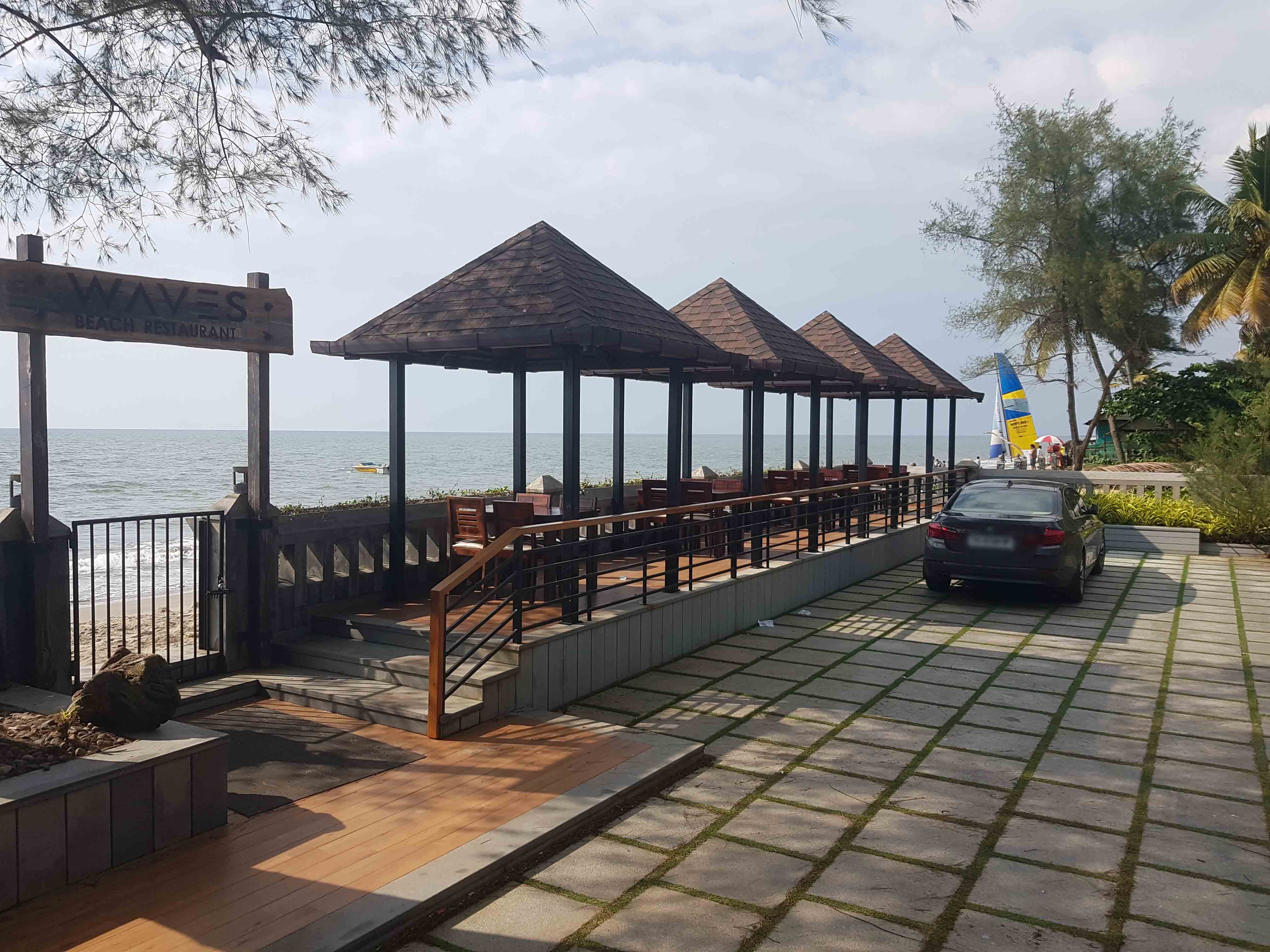 Menu of Le Cafe Beach Restaurant, Vypin, Kochi