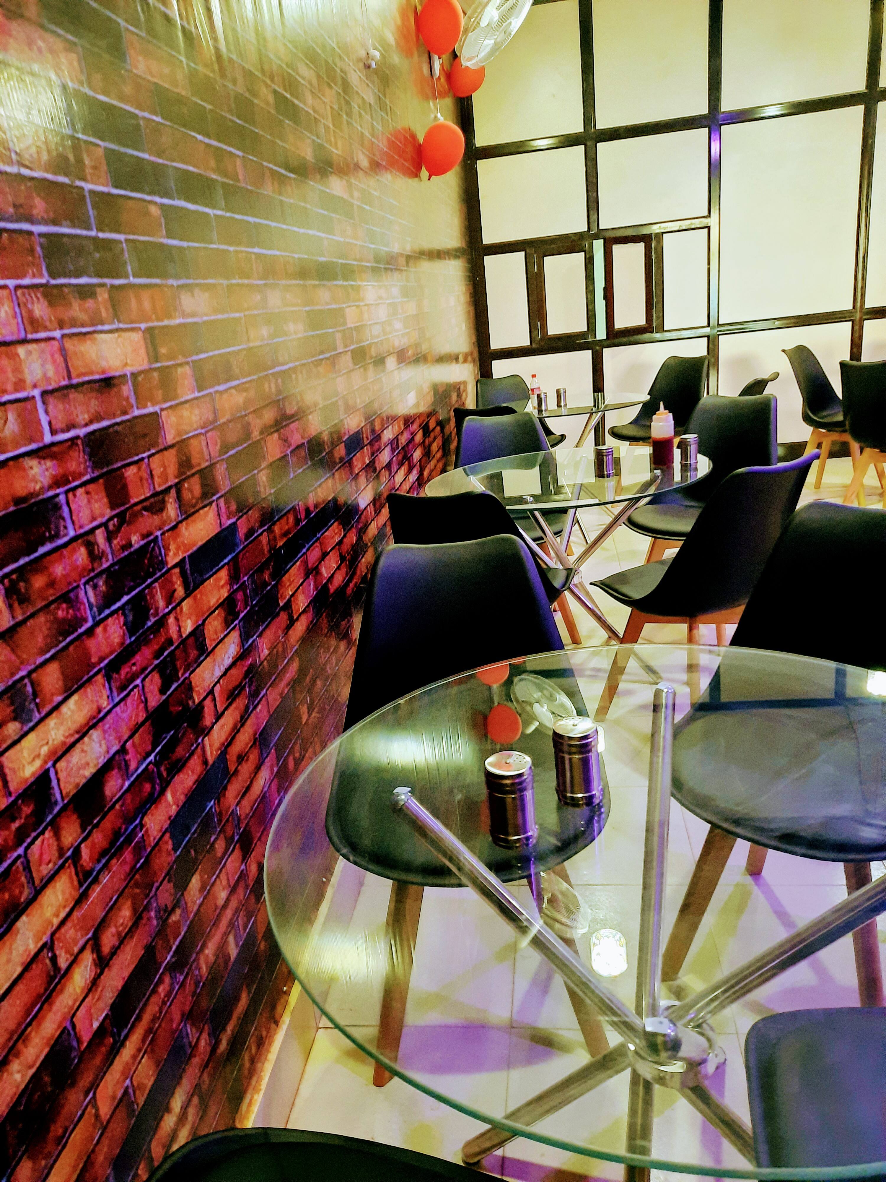 Night Bird Food Cafe, Rohtak Locality order online Zomato