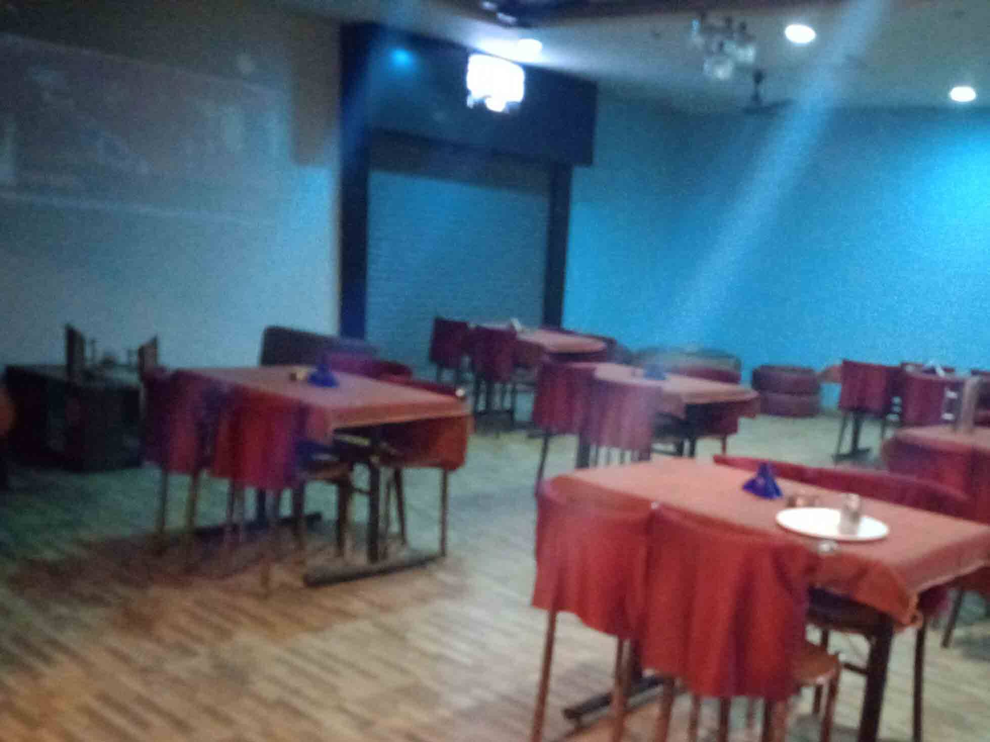 Toxic Bar & Lounge - Picture of Toxic Bar & Lounge, Varanasi - Tripadvisor