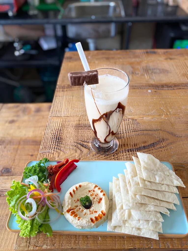 restaurants on Mall Road, Mall Road food, must try restaurants, local food, popular restaurants, cafes, street food, family restaurants, rooftop restaurants - Zevog Courtyard - img3